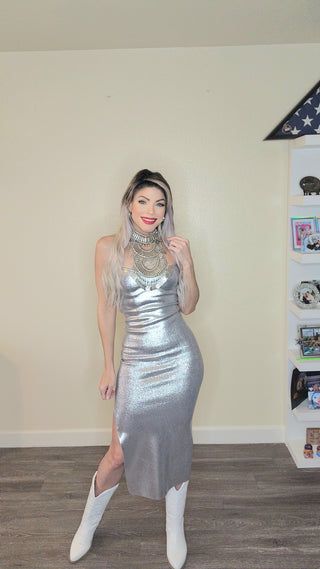 Vestido midi de plata mágica