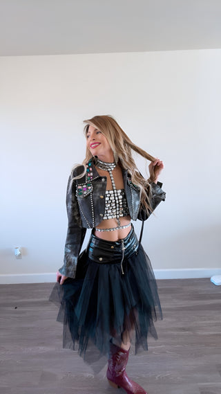 Falda negra de tul
