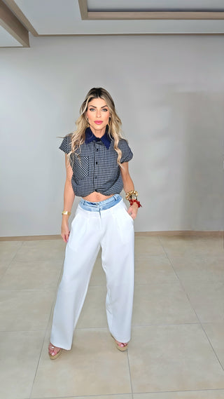 Blue plaid buttons down shirt