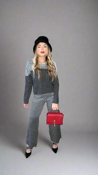 Conjunto de pantalón de rayas elegante